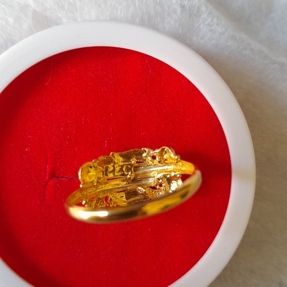 22crt gold jewellery - Picture 11 of 16